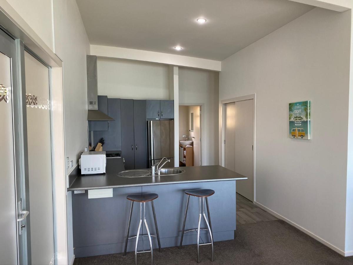 Mokorau Apartments - The Mukies Ahipara Buitenkant foto